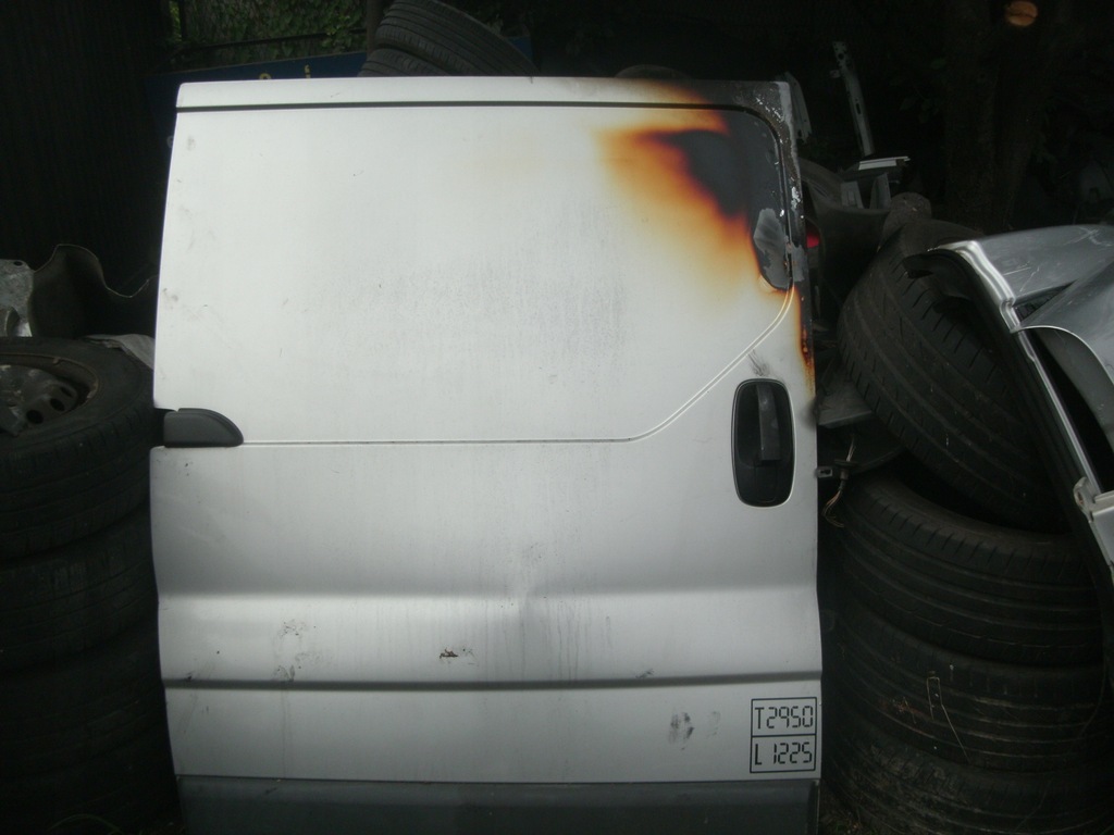 фото №1, Дверь боковой сдвижные renault trafic vivaro 01-14