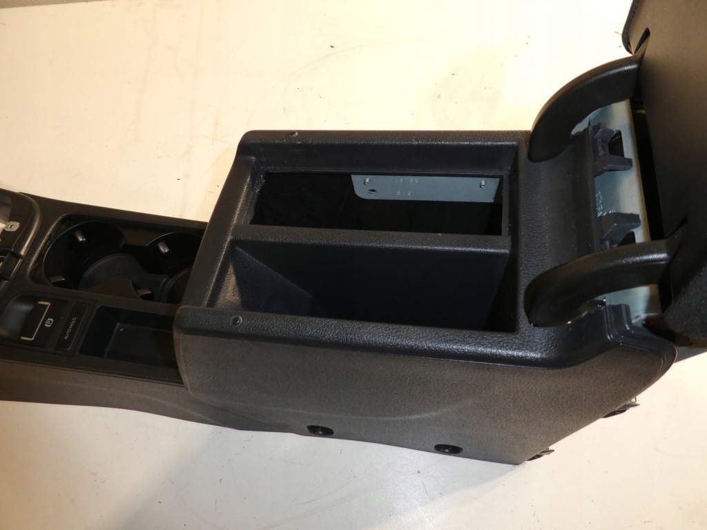 фото №7, Тунель підлокітник vw tiguan plus 5m0864207f