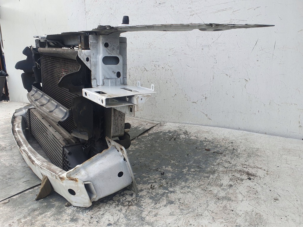 фото №6, Land rover evoque i 2.0d 8j3200208 pas передний