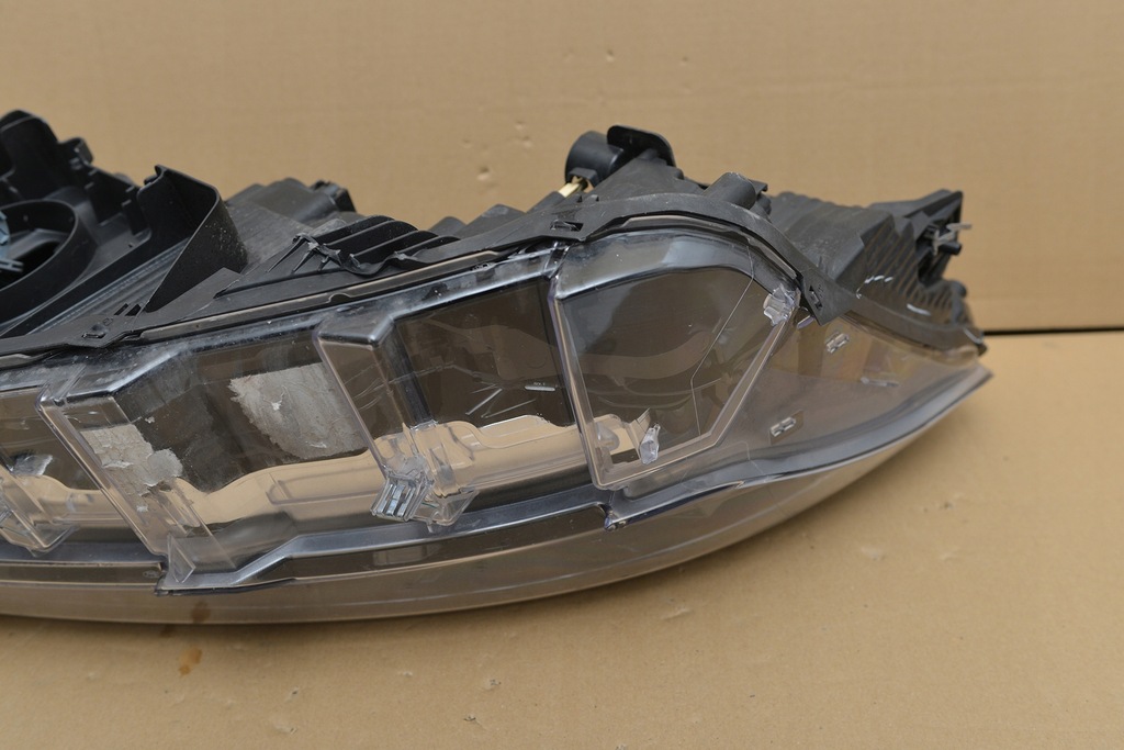 фото №13, Ford mustang mach-e lj8b13e014ee лампа передняя правая full led оригинал