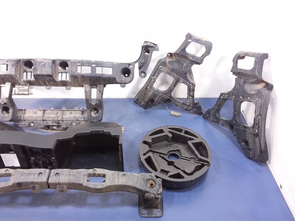 фото №16, Bmw x6 e71 крышка багажника бампер лампы 300 alpinweiss 3