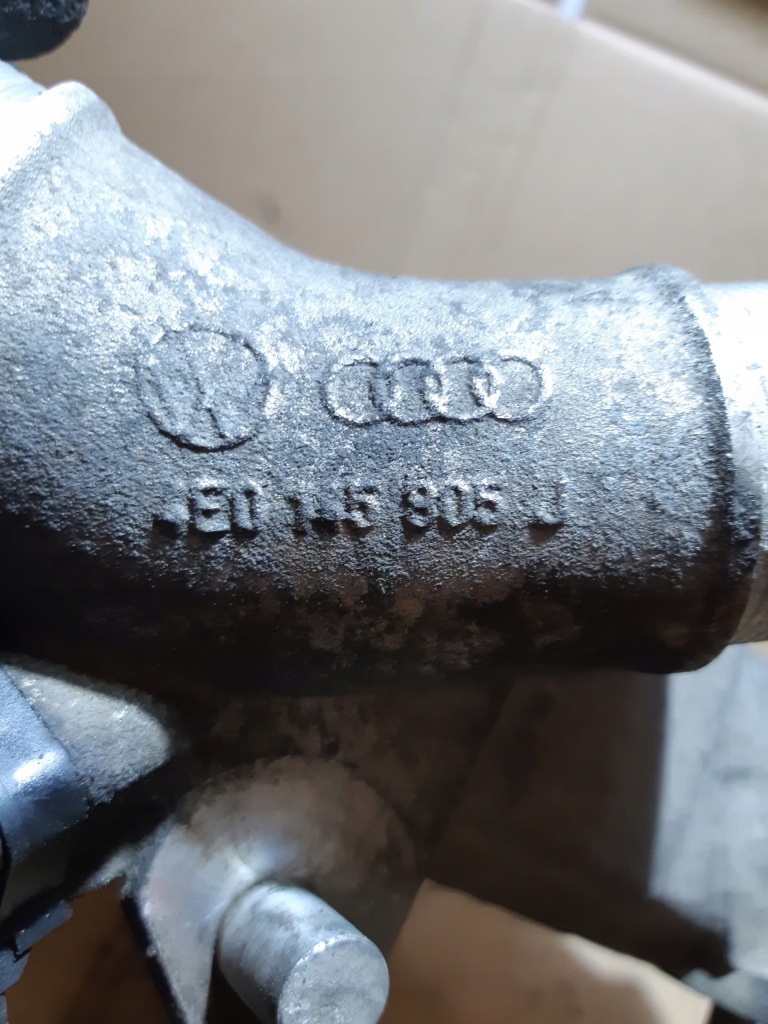 Купить Audi a8 d3 3.0 tdi радиатор интеркулер левый 4e0145805j