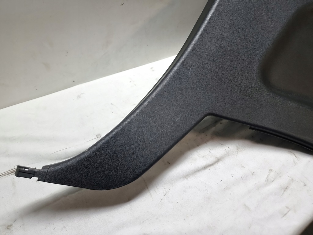 фото №5, Nissan gtr gt-r r35 обшивка оббивка правий задня