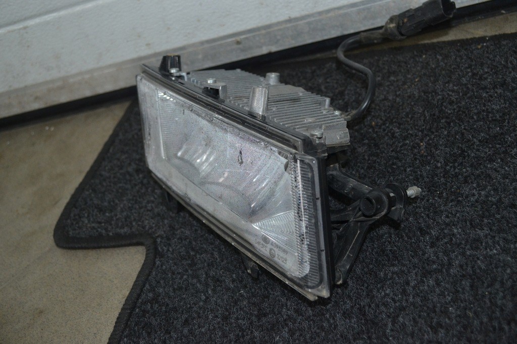 фото №2, Протитуманна фара протитуманний правий scania r s 2760425 led