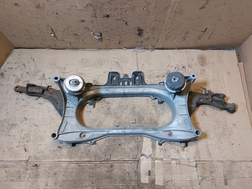 фото №1, Подрамник балка перед lexus is250