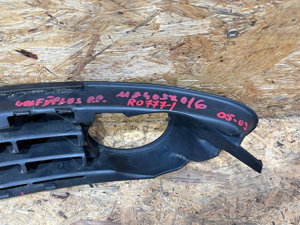 фото №12, Vw golf v 5 plus 05-09 решётка радиатора решётка нижняя бампера правая перед передняя