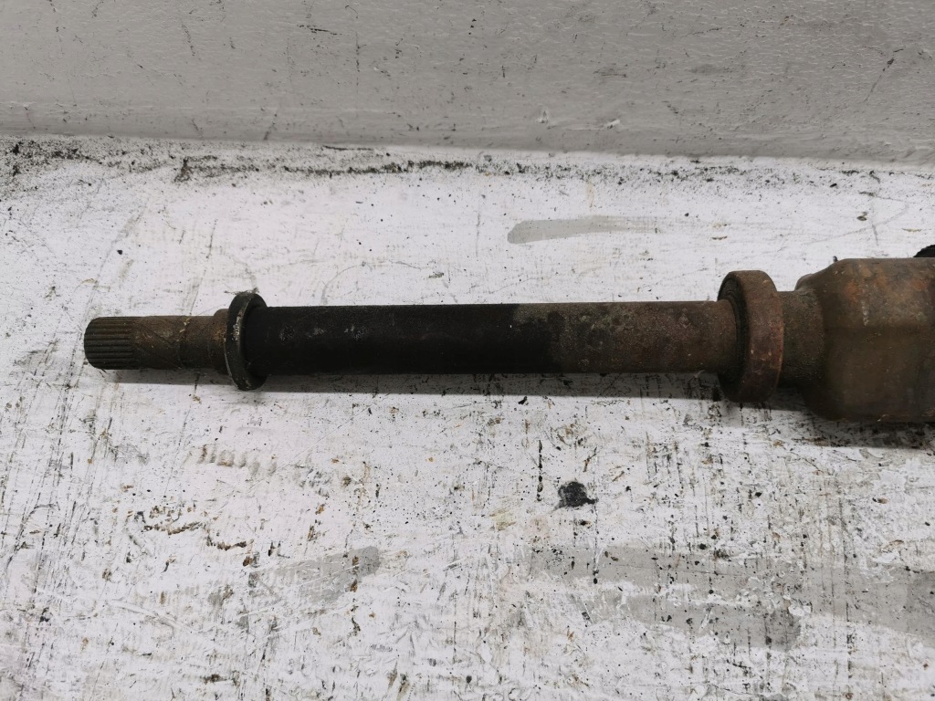 Привідний вал довга правий перед renault clio 3 1.5 dci Ціна