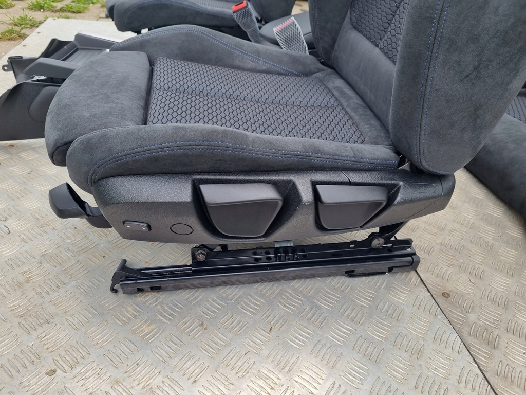 фото №6, Bmw 2 f22 сиденья салон alcantara m-pakiet nowe