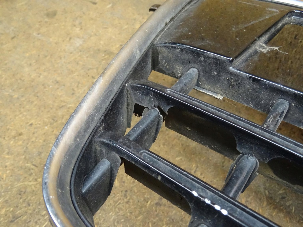 фото №8, Audi tt 8j решётка радиатора решётка радиатора бампера перед передняя передний 8j0853651