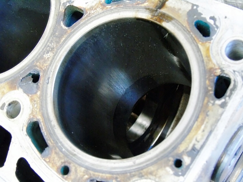 фото №13, Блок двигателя xfx 3.0 b v6 c5 i ii 607 807 c6 406 c8 laguna avantime