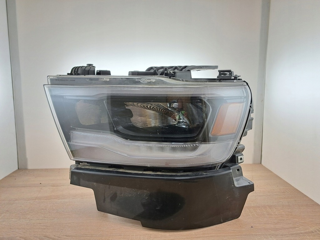 фото №1, Dodge ram 1500 лівий full led 2019 - usa