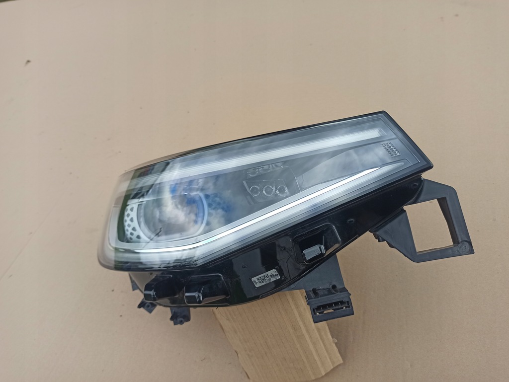 фото №5, Vw id4 фара правий лампа права full led