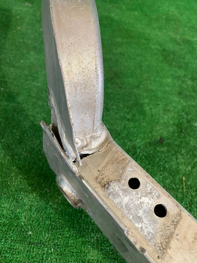 Балка бампера передний перед audi q5 ii 80a Недорого