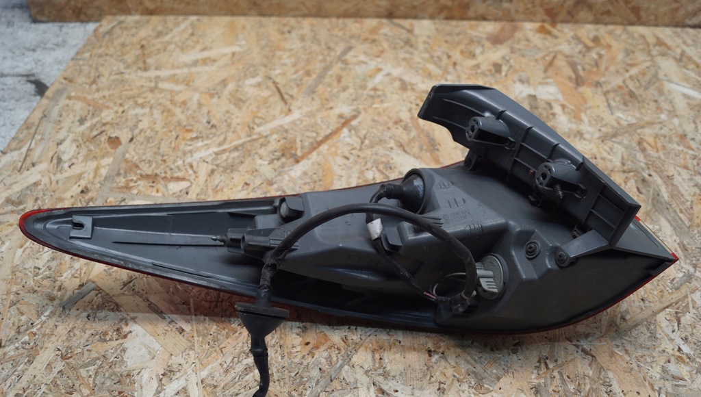 фото №9, Лампа правый задняя hyundai i40 kombi