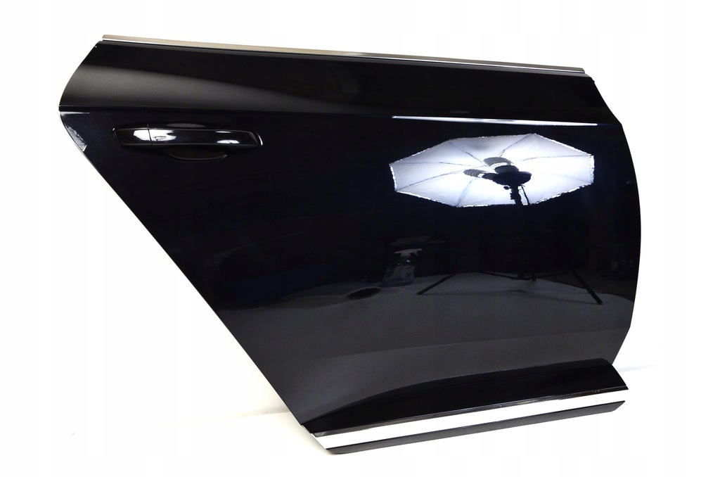 фото №2, Vw arteon fl r-line s.b двері задня r чорні lc9x