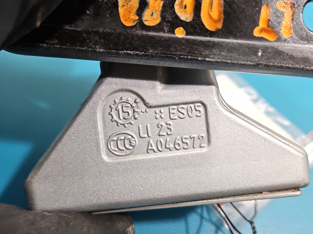 фото №5, Петля дверь задняя левый kpl mercedes w176