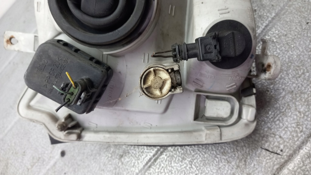 фото №9, Фара правый opel agila 1.2b 02r hb