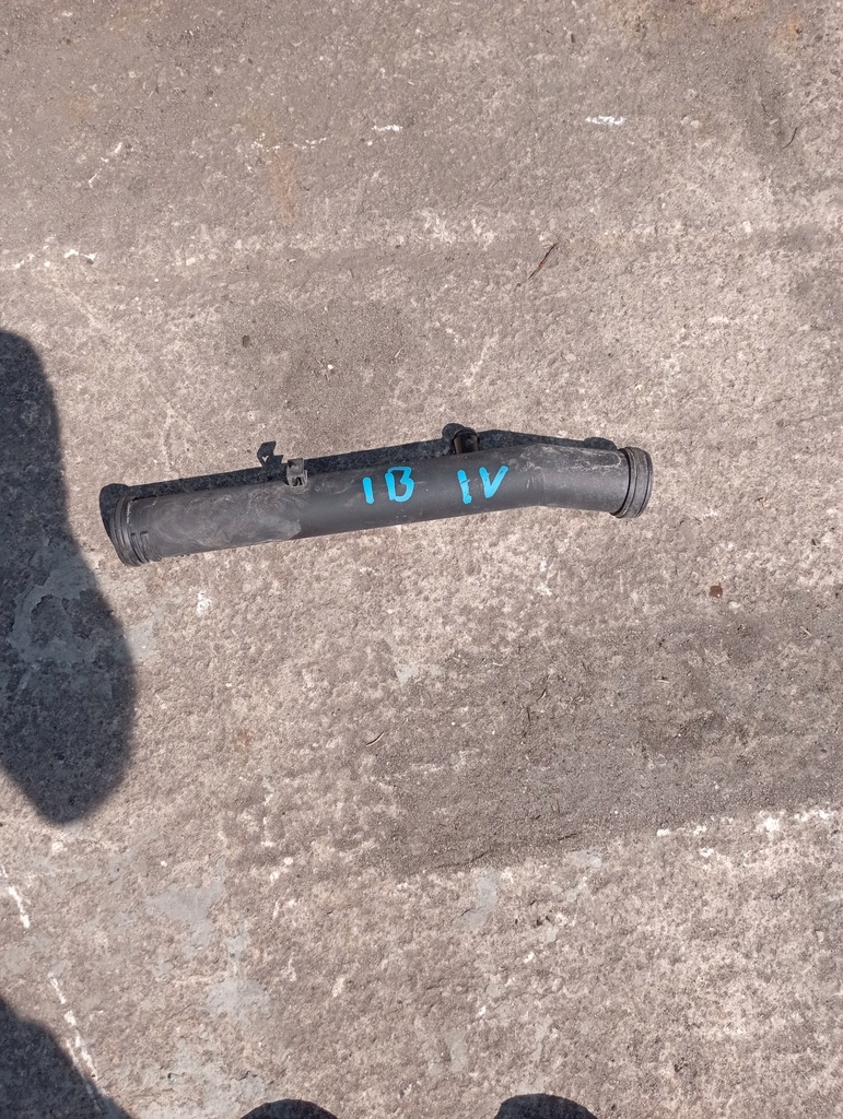 фото №1, Шланг wody golf v ibiza iv 1.4 16v 032121065h