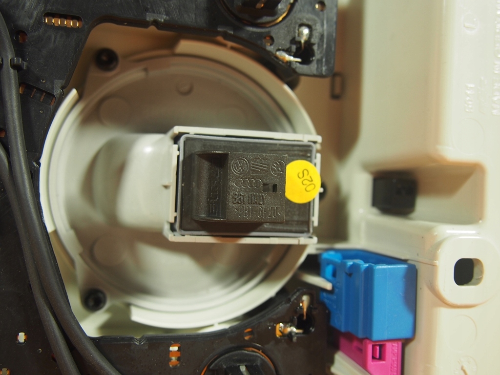 фото №11, Audi a5 8t панель стельовий люк 8t0947135bk