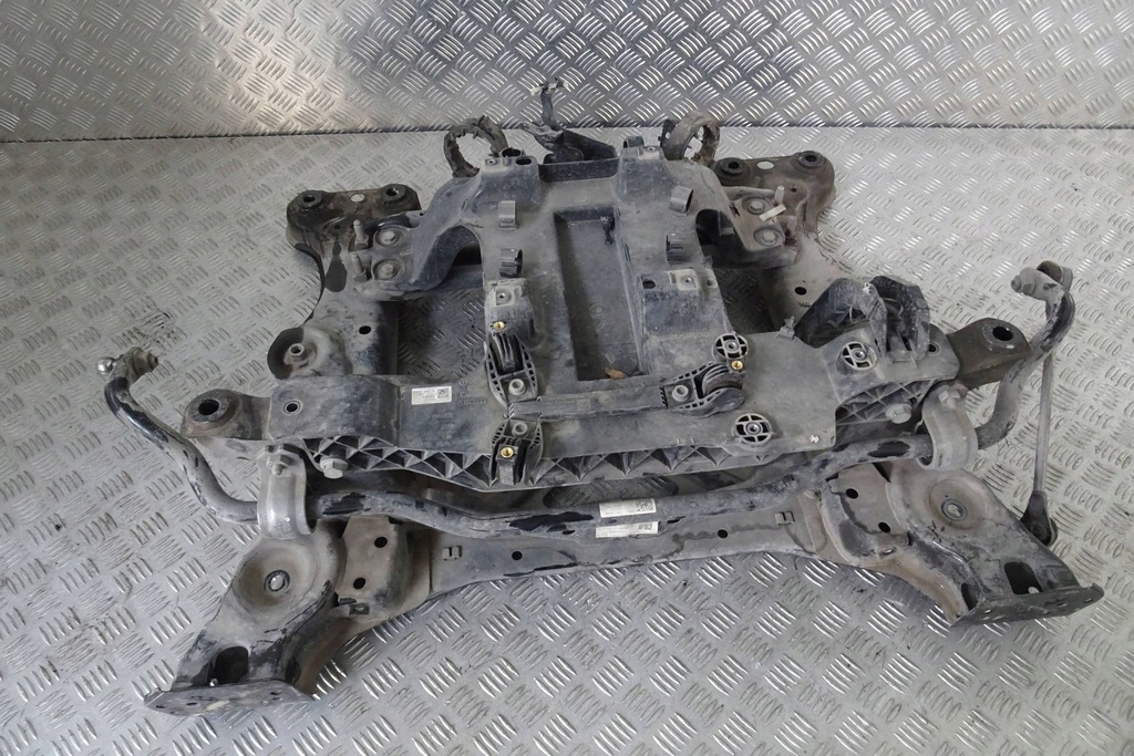 фото №5, Audi q4 e-tron - подрамник