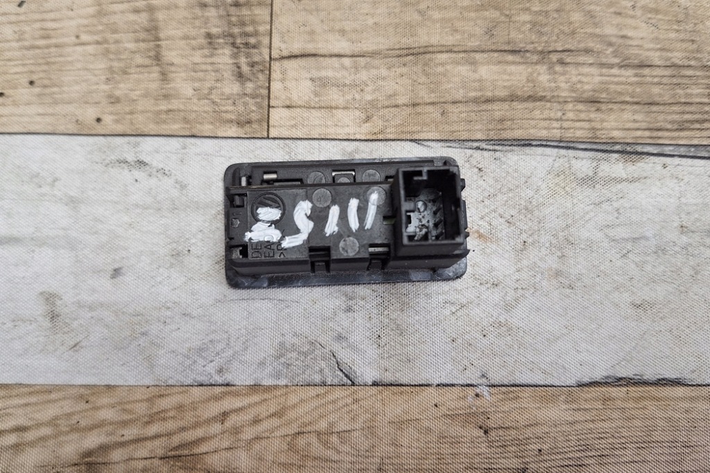 фото №12, Набір гідравлічний кришки задній skoda superb ii estate 3t5 3t9827851a