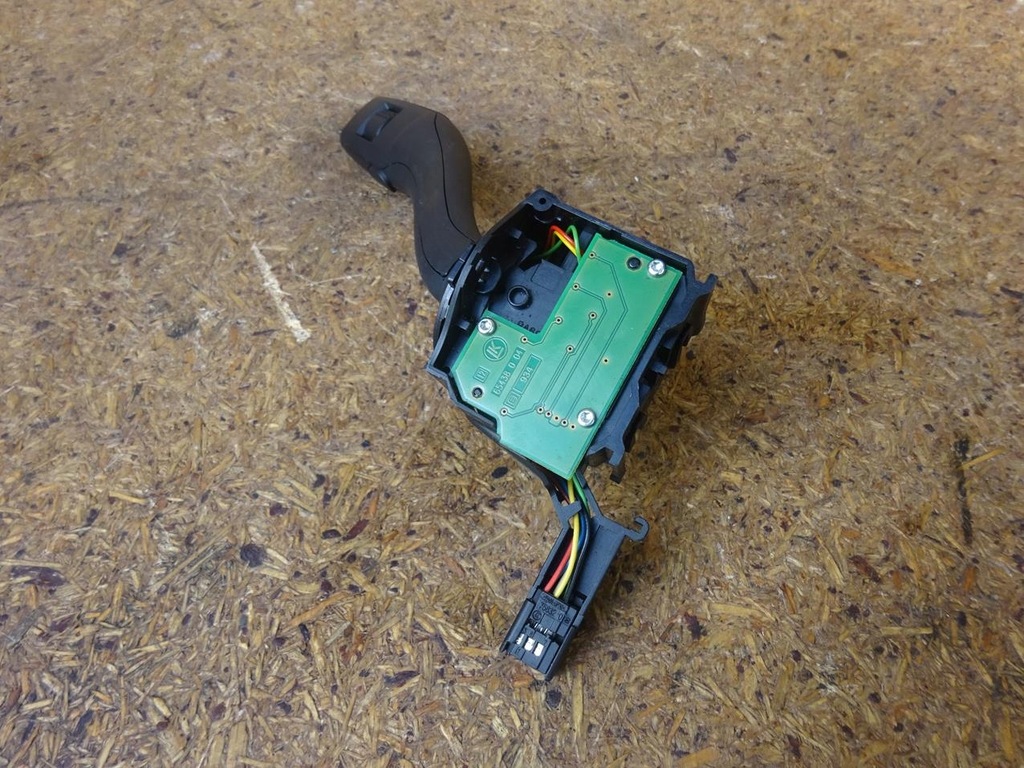 фото №13, Audi a3 8p lift 08-12 переключатель дворник 8p0953519e