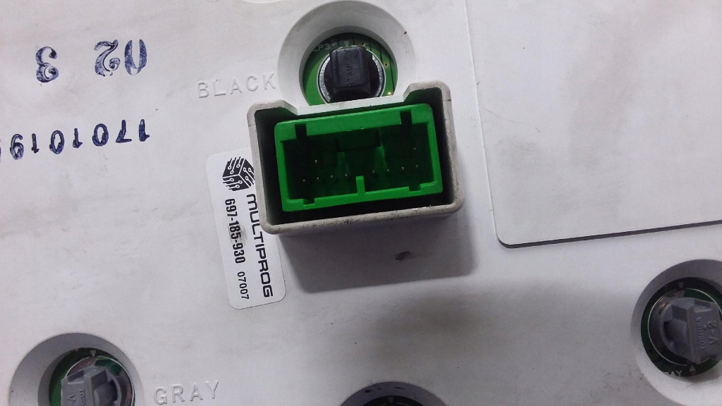 фото №7, Volvo s80 i 2.4b счетчик приборы eu 8637993