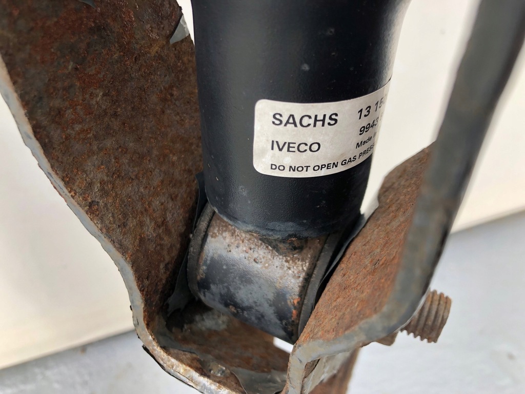 фото №6, Iveco eurocargo 22,5 cala амортизатор задня 99438144 131500115496
