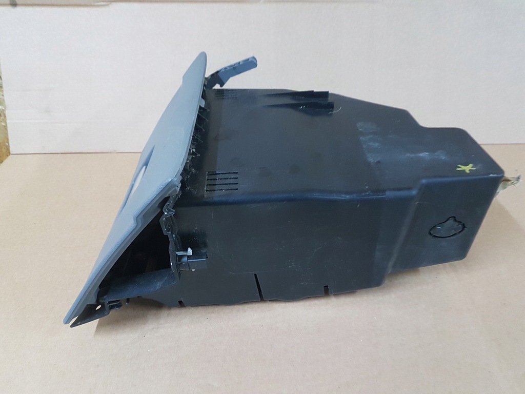 фото №4, Ford mondeo mk4 бардачок пассажира eu