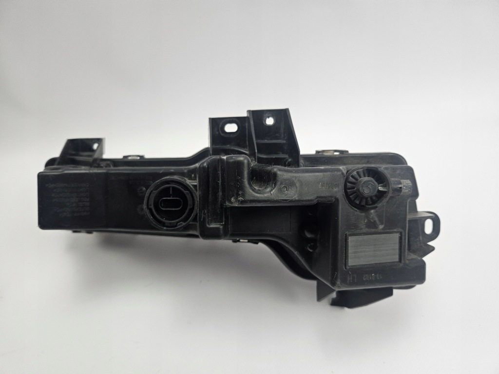 Tesla model 3 y рестайлінг  2017 - протитуманна фара led drl перед лівий 1624797-00-a Зі Шроту