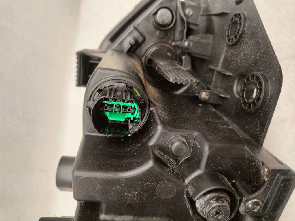 Hyundai ioniq рестайлинг  full led перед сторона правый  jatr Недорого