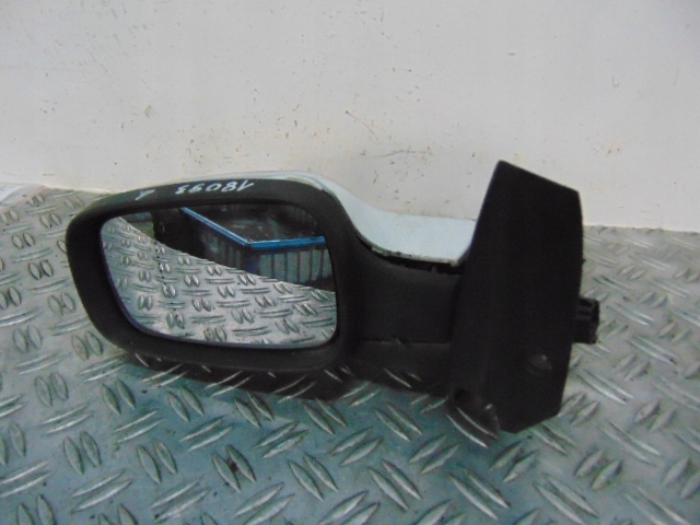 фото №1, Renault megane scenic дзеркало zew.le