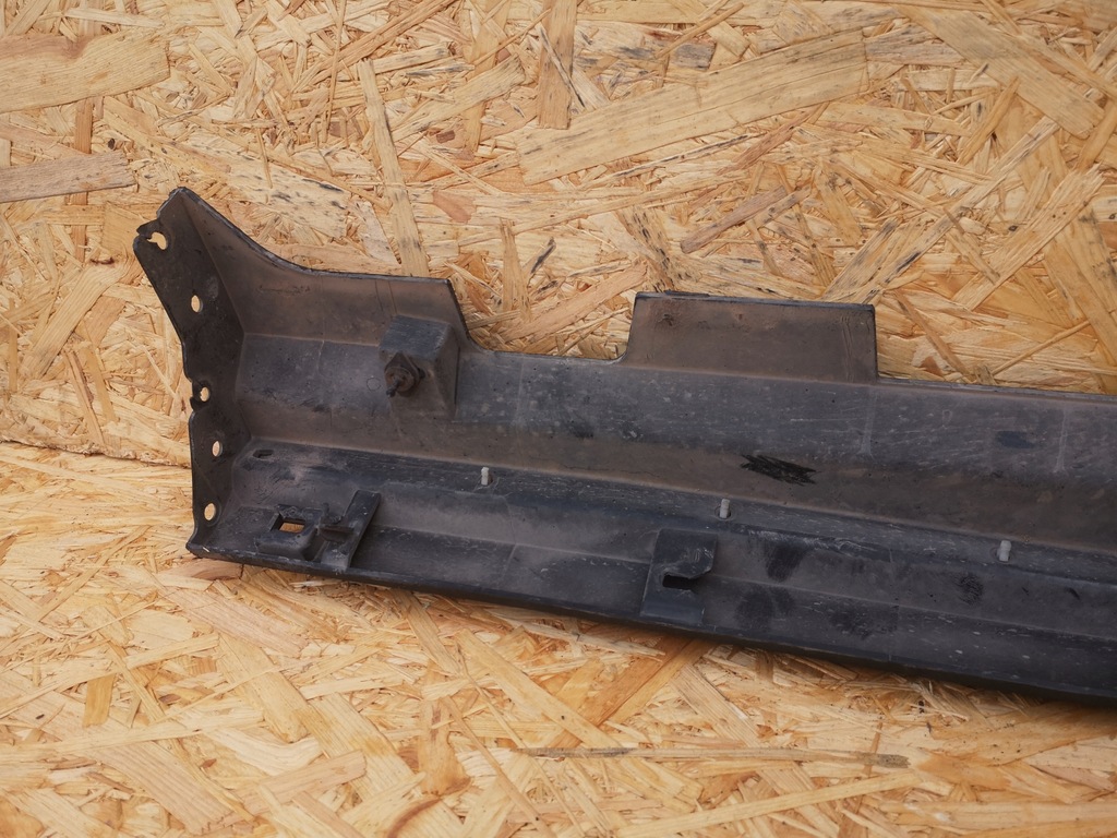 фото №7, Volvo xc40 молдинг поріг права 31448224