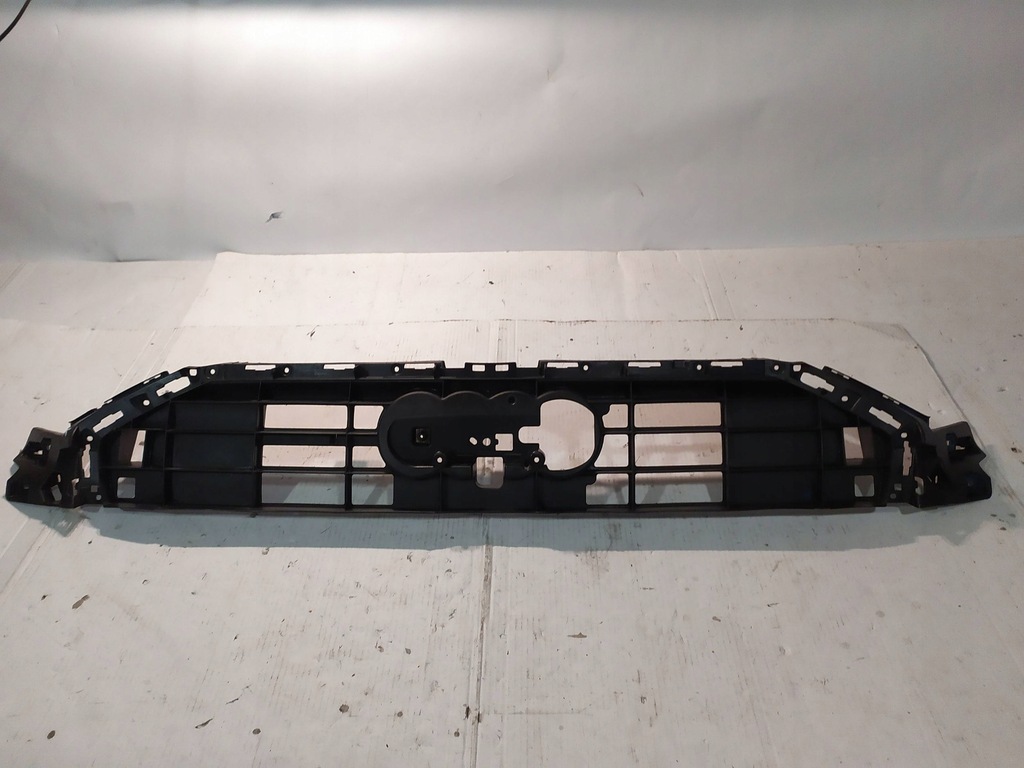 фото №7, Усилитель решётка радиатора решётка радиатора audi a6 c8