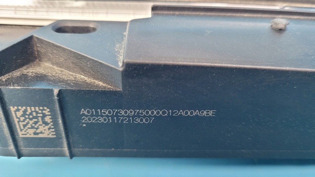 Eqe w295 350+ ручка наружная дверь правый задний  a0115073097 a0997609203 Доставка