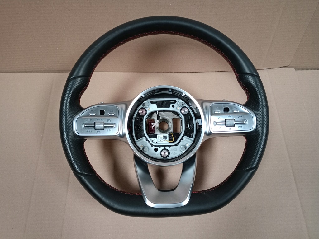 фото №1, Воздуховод amg лепестки переключения mercedes a-klasa w177