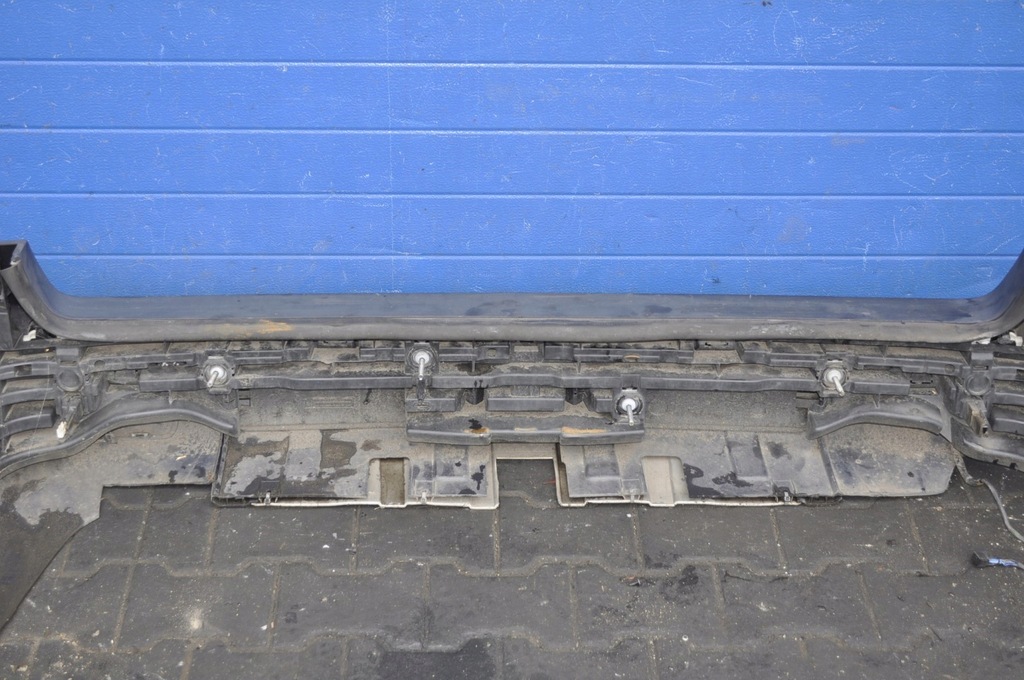 фото №12, Volvo xc70 бампер задня задній pdc 8693633