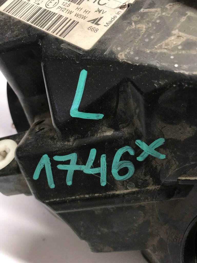 фото №15, Renault captur i 1 13-17 левая лампа перед фара 260607817r