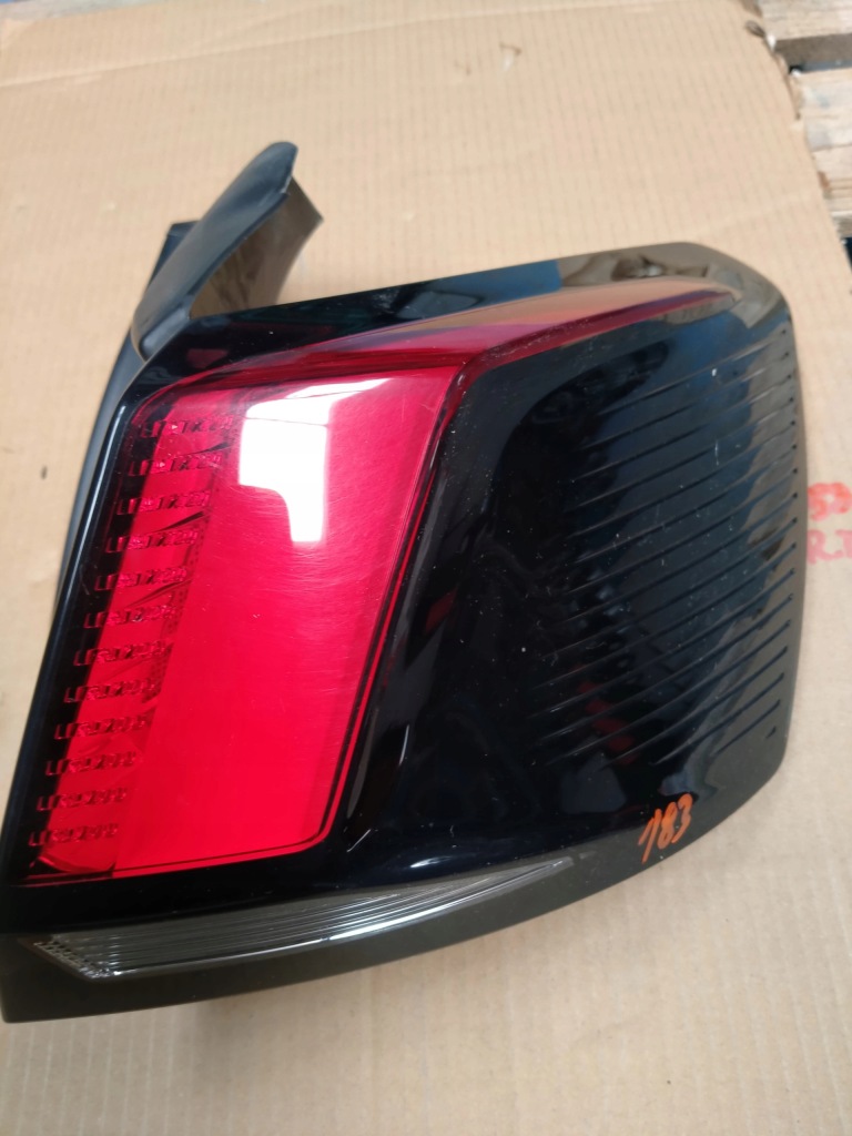 фото №1, Peugeot 3008 ii лампа задняя правая кузовная