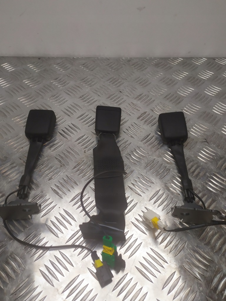 Alfa romeo stelvio замки ременів безпеки сидіння 156136316 156136320 Ціна