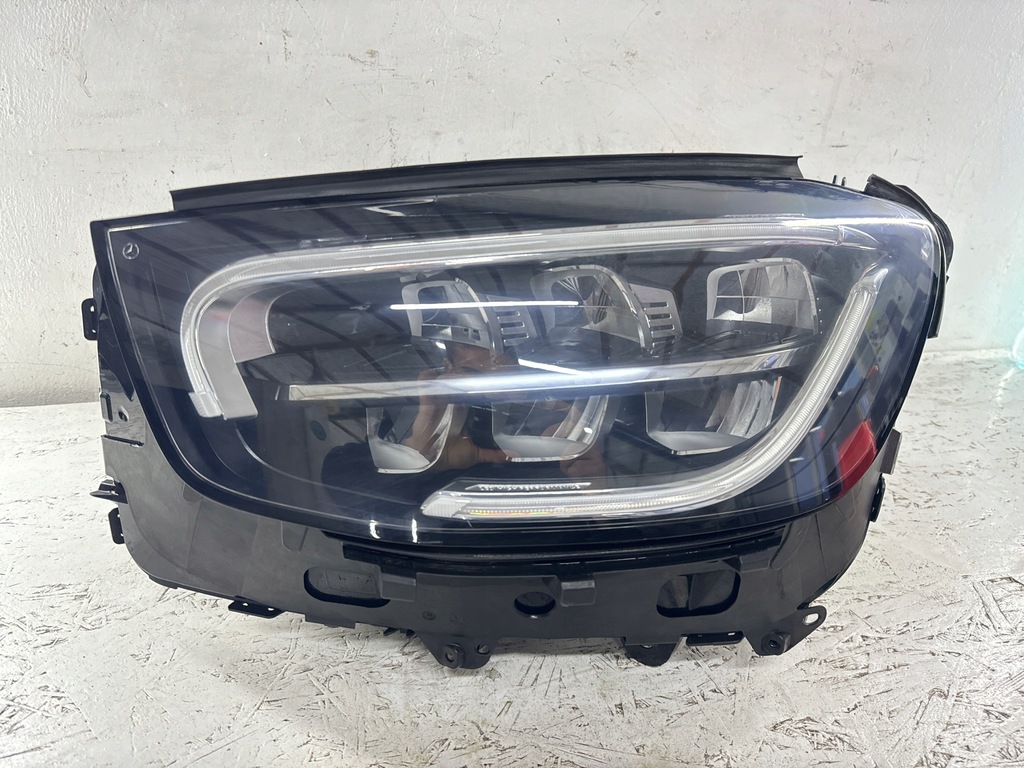 фото №1, Mercedes glc lift лампа full led ліва комплектна cała a2539066901