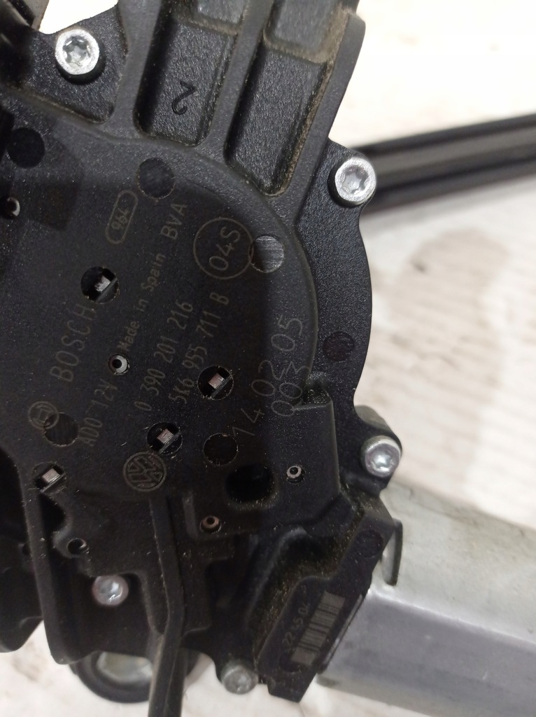 фото №4, Моторчик двірник задня vw оригінальний номер 5k6955711b