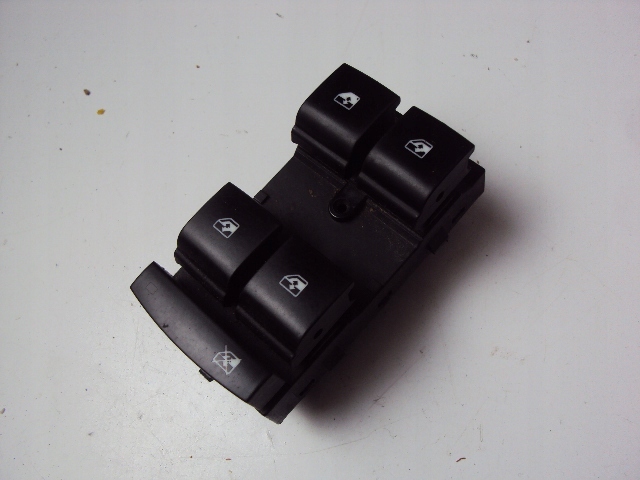 фото №1, Панель окон левый перед opel zafira c 2013 r insignia