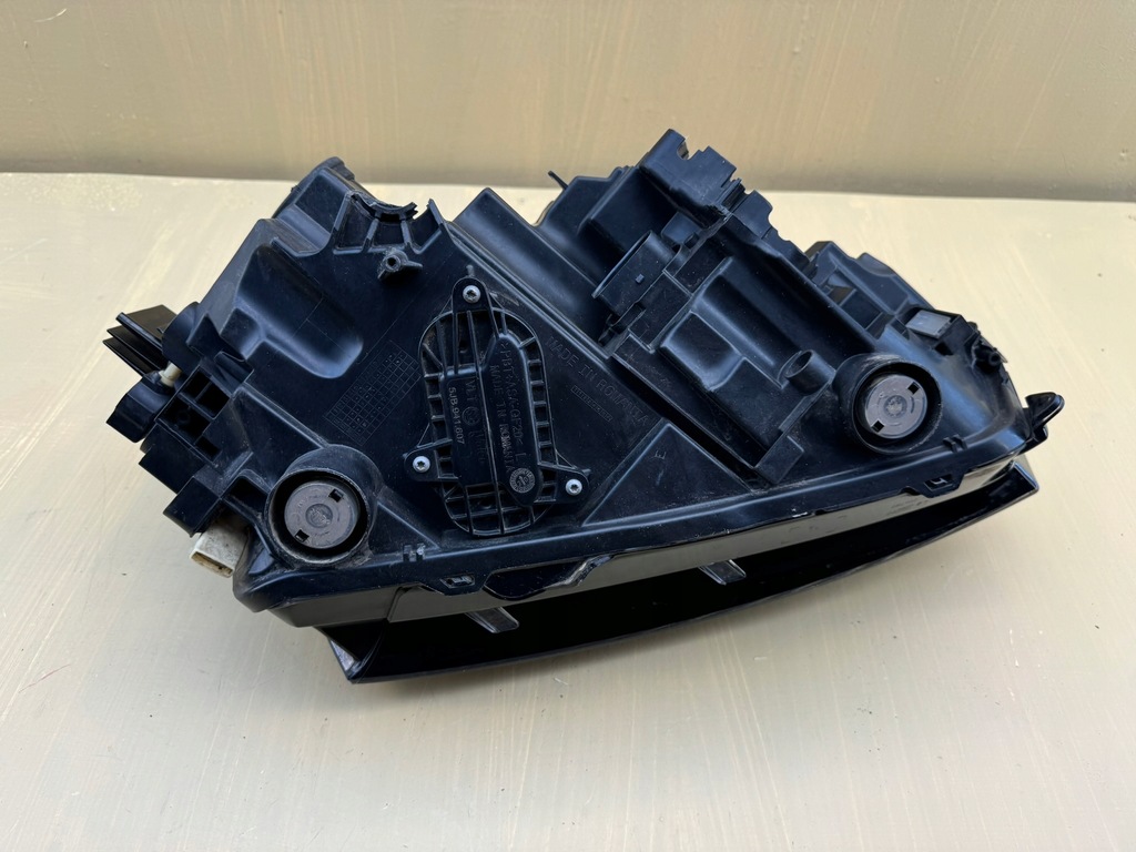 фото №12, Skoda scala 19r- лампа левая передняя левый перед 657941015a