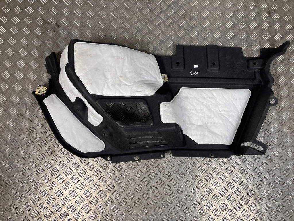 Обшивка багажника левая сторона renault arkana 849516780r Киев