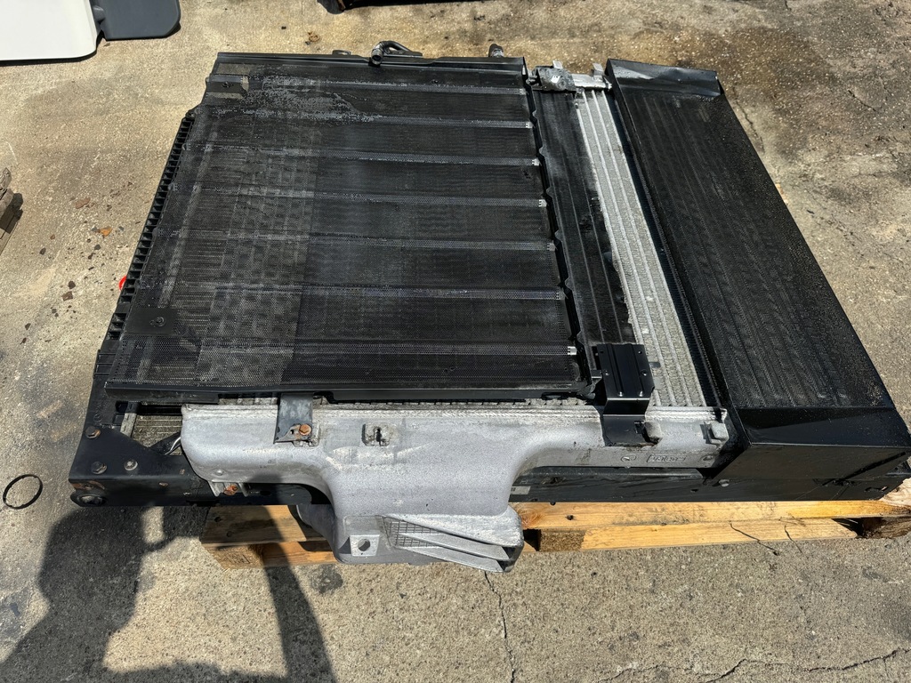 фото №5, Радиатор радиатор комплект mercedes actros mp 3 megaspace