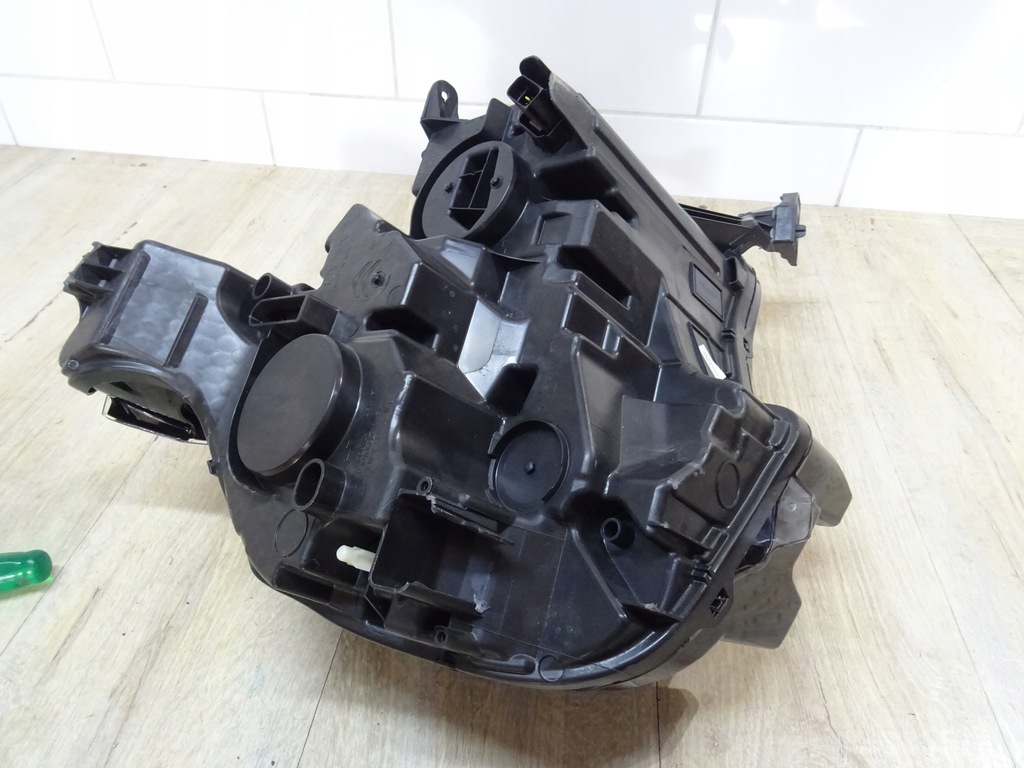 фото №9, Citroen c4 iii лампа лівий перед 9830649480