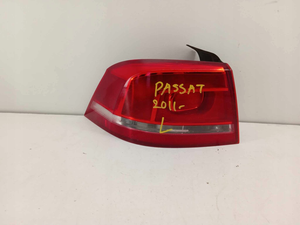 фото №1, Лампа левая задняя задняя vw passat b7 10-15