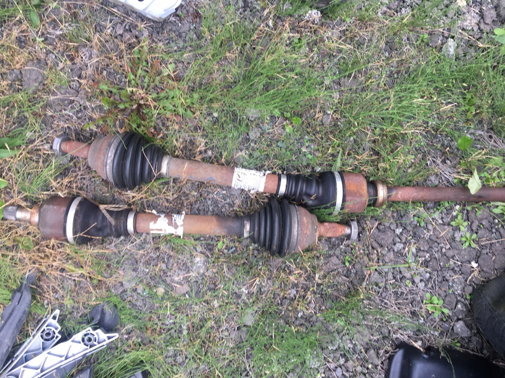 фото №1, Citroen c4 picasso 1.6 ehdi привідний вал 9656329480