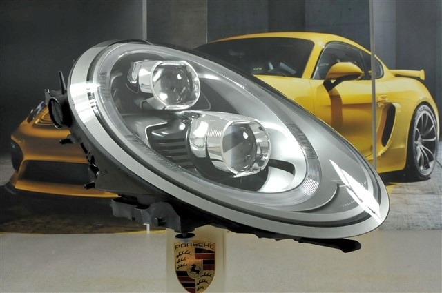фото №1, Oryg. porsche 911 991.1 led фара правый